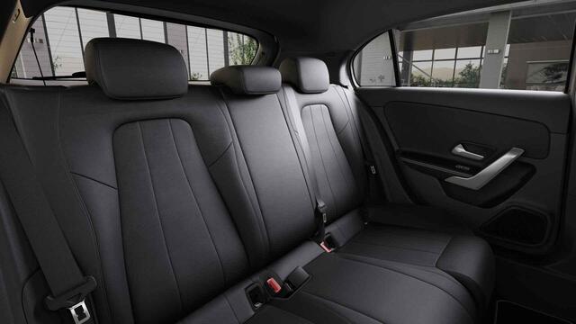 Mercedes-Benz A-KLASSE Hatchback 250 e Business Solution Luxury
