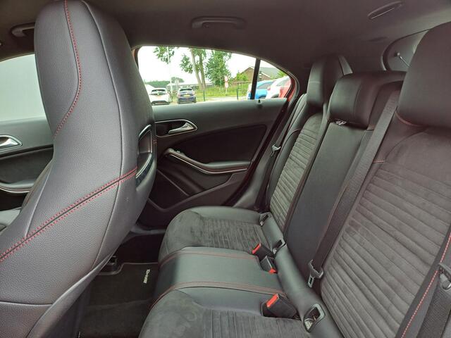 Mercedes-Benz A-KLASSE 180 Business Solution AMG