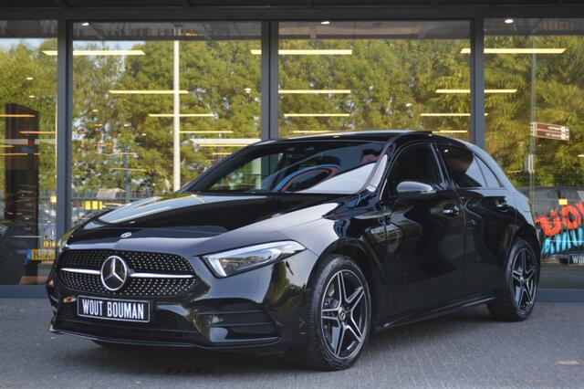 Mercedes-Benz A-KLASSE 250 e AMG Led Panorama Widescreen Sfeer Distronic Camera Trekh. Augmented Pdc