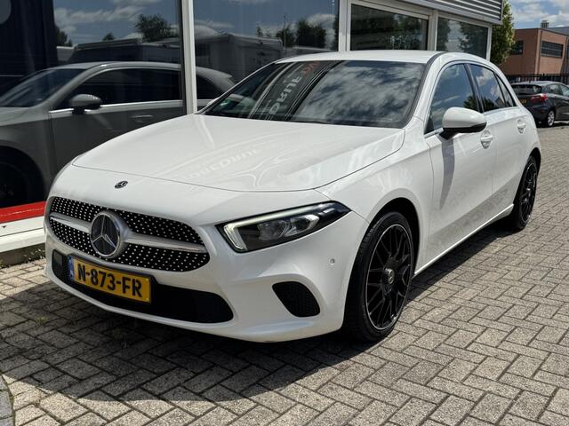 Mercedes-Benz A-KLASSE 180 | AUTOMAAT | STOELVERW. | LED |