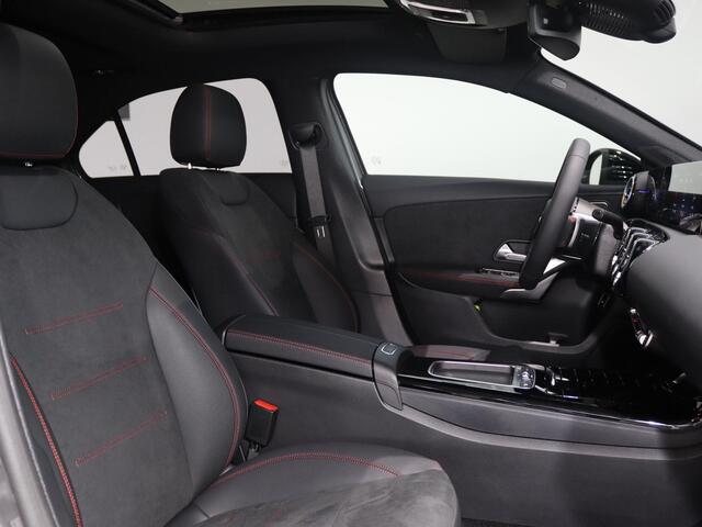 Mercedes-Benz A-KLASSE 250 e Business Solution AMG