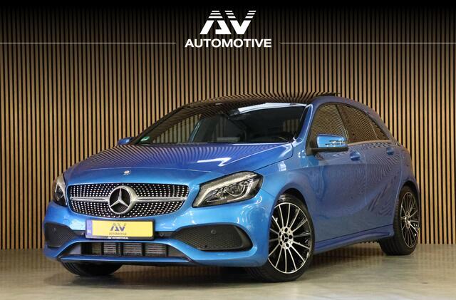 Mercedes-Benz A-KLASSE 180 AMG | Panoramadak | CarPlay | Camera | Dodehoekdetectie | Stoelverwarming | PDC V+A | Alcantara/Lederen bekleding | LED Koplampen | Command Online | Dealer onderhouden | Nieuwe APK