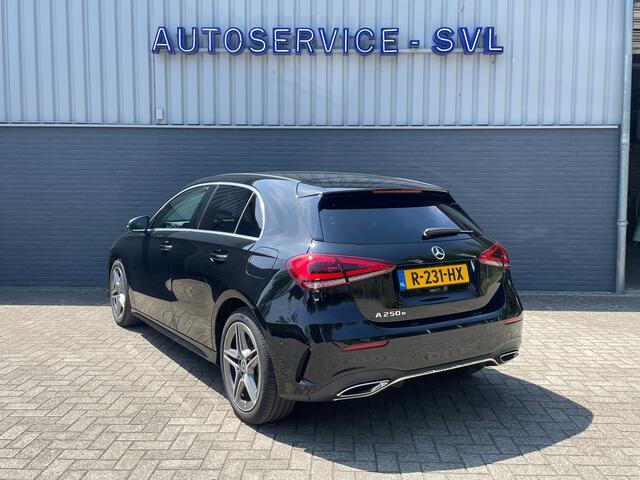 Mercedes-Benz A-KLASSE 250 e AMG-style - Trekhaak - Camera - Apple car play etc etc!