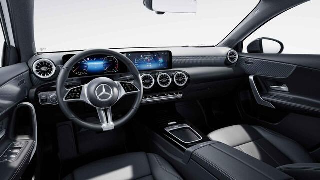Mercedes-Benz A-KLASSE 180 Star Edition Luxury Line LIMITED | Trekhaak | Dodehoekassistent | 18" lichtmetalen velgen