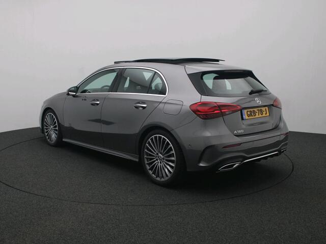 Mercedes-Benz A-KLASSE 180 Star Edition AMG Line AMG Line | Panorama Schuif-Kanteldak | 19 Inch AMG velgen | Memory Voorstoelen. Inclusief 24 maanden MB Certified garantie voor Europa.