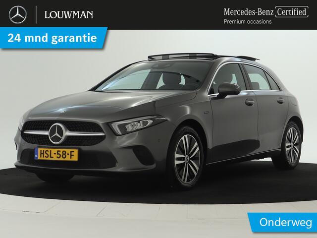 Mercedes-Benz A-KLASSE 250 e Progressive | Rijassistentie Pack | Panoramadak | Sfeerverlichting | Augmented Reality | Car Play | Inclusief 24 maanden Mercedes-Benz Certified garantie voor Europa.