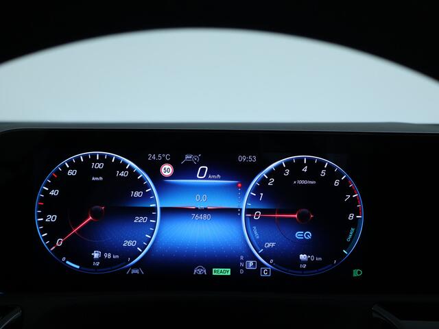 Mercedes-Benz A-KLASSE 250 e Progressive | Rijassistentie Pack | Panoramadak | Sfeerverlichting | Augmented Reality | Car Play | Inclusief 24 maanden Mercedes-Benz Certified garantie voor Europa.
