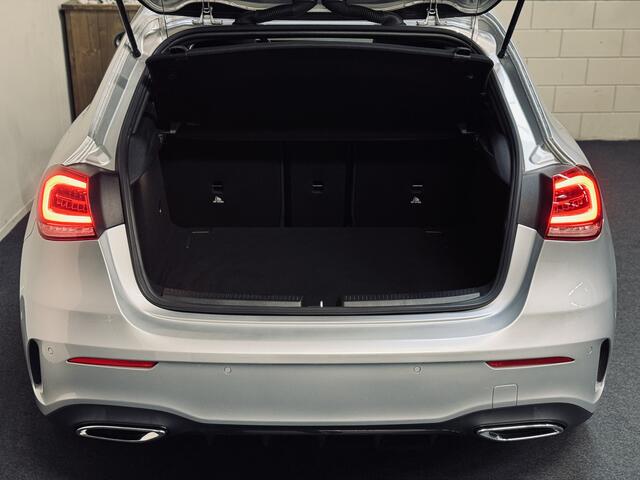 Mercedes-Benz A-KLASSE 200 AMG Night | Panorama | Multibeam | Sfeer