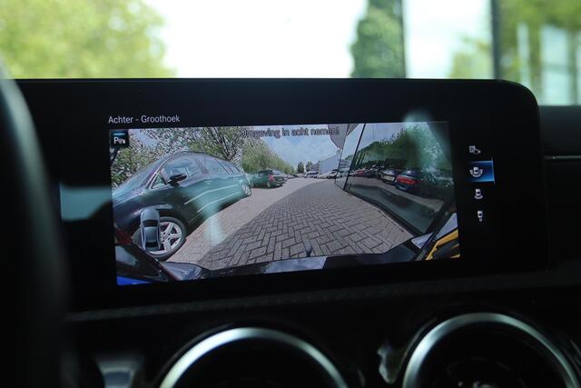 Mercedes-Benz A-KLASSE 180 BUSINESS SOLUTION AUT. | ORIG. NL | WIDESCREEN | TREKHAAK | CARPLAY | CAMERA | LED | STOELVERW.