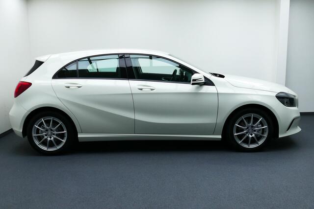 Mercedes-Benz A-KLASSE 160 My First Star. Navi, Camera, Airco, Cruise, 17"LMV