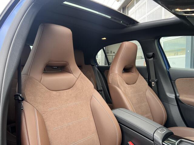 Mercedes-Benz A-KLASSE 180 Star Edition AMG LIMITED | Bruin Interieur | Night Pakket | Panoramadak | MULTIBEAM LED Koplampen | Apple CarPlay | Android Auto | Sierdelen Lindehout Zwart | Sfeerverlichting | Stoelverwarming | Achteruitrijcamera