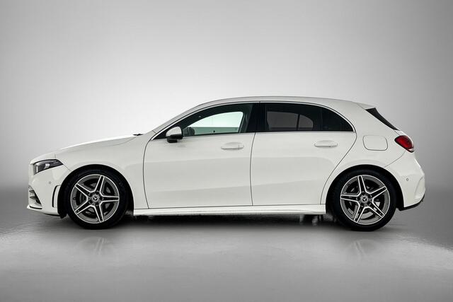 Mercedes-Benz A-KLASSE 180 Business Solution AMG Sfeerverichting, Carplay