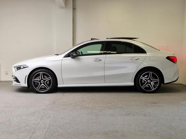 Mercedes-Benz A-KLASSE 250 e AMG Limited | 1e-EIG. | PANO | BURMESTER | MULTI-BEAM LED | SOH 99% |