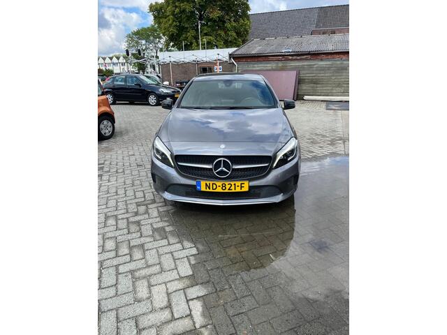 Mercedes-Benz A-KLASSE 180 Lease Edition Plus navi ecc parkeersensoren