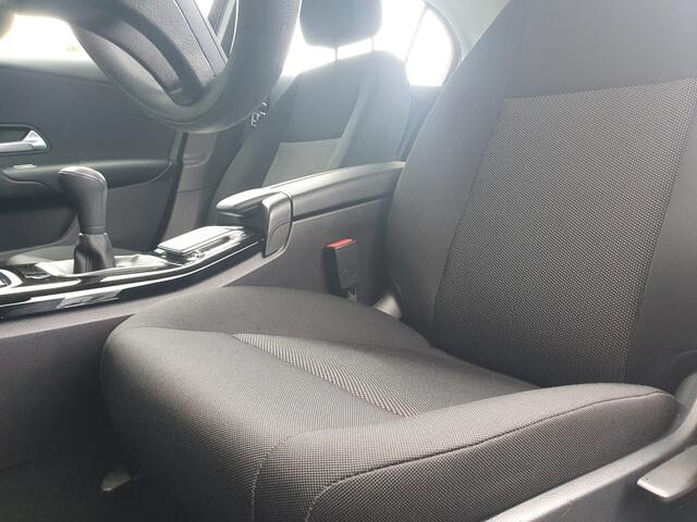 Mercedes-Benz A-KLASSE 160 AIRCO/CRUISE/CAMERA/DIG.DASH