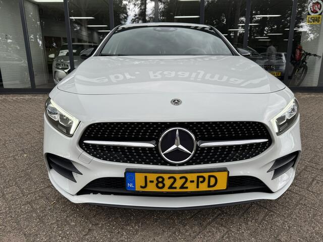 Mercedes-Benz A-KLASSE 180 Business Solution AMG*LED*Navi*Camera*