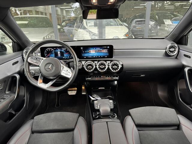 Mercedes-Benz A-KLASSE 180 Business Solution AMG*LED*Navi*Camera*