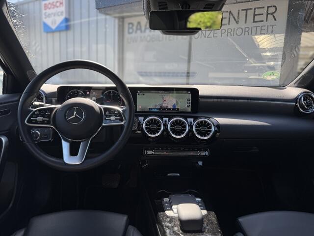 Mercedes-Benz A-KLASSE 180 Business solution Luxury | ACC | Camera | Leer
