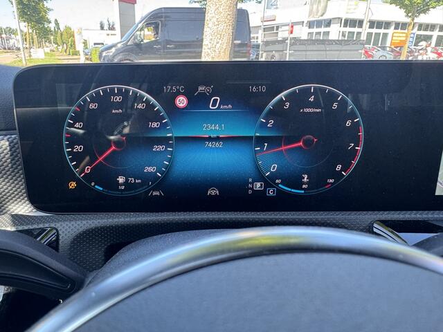 Mercedes-Benz A-KLASSE 180 Business solution Luxury | ACC | Camera | Leer