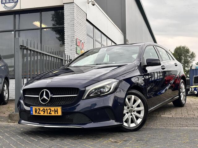Mercedes-Benz A-KLASSE 160 Ambition NLAUTO/CARPLAY/XENON/NAVI/AMG