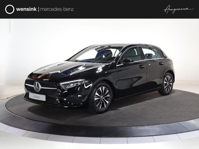 Mercedes-Benz A-KLASSE 180 Business Solution | Dodehoekassistent | Achteruitrijcamera | Apple CarPlay