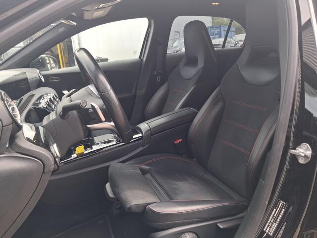 Mercedes-Benz A-KLASSE 200 | Nieuw Binnen! | BTW Auto | Burmester | Widescreen | Sfeerverlichting