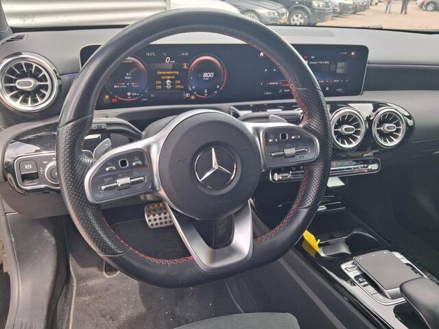 Mercedes-Benz A-KLASSE 200 | Nieuw Binnen! | BTW Auto | Burmester | Widescreen | Sfeerverlichting