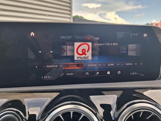 Mercedes-Benz A-KLASSE 200 | Nieuw Binnen! | BTW Auto | Burmester | Widescreen | Sfeerverlichting