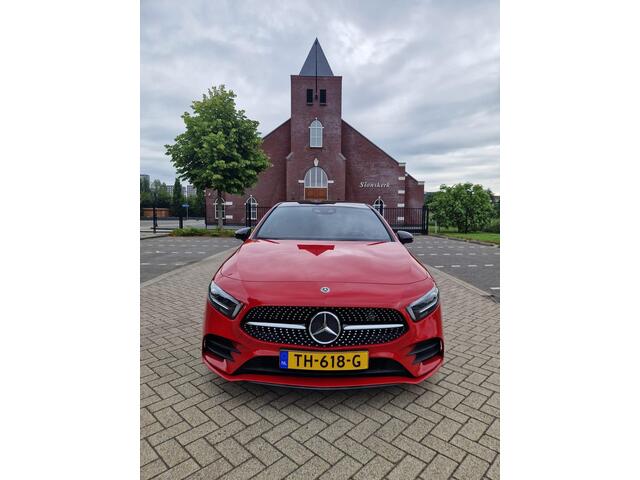 Mercedes-Benz A-KLASSE 200 Launch Edition Premium Plus|panodak|mbux