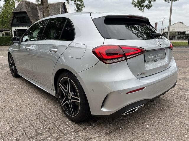 Mercedes-Benz A-KLASSE 180 Business Solution AMG Sfeerverlichting Camera