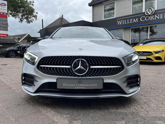 Mercedes-Benz A-KLASSE 180 Business Solution AMG Sfeerverlichting Camera