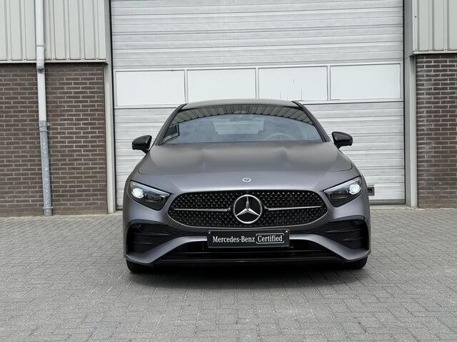 Mercedes-Benz A-KLASSE Limousine 180 AMG line | Premium Plus | Panoramadak | HUD |