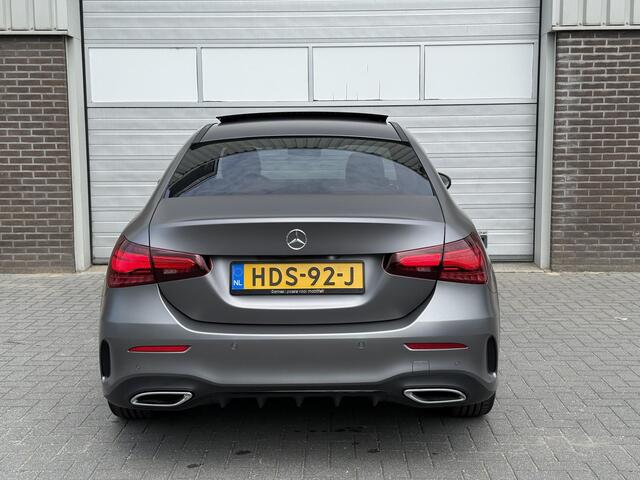 Mercedes-Benz A-KLASSE Limousine 180 AMG line | Premium Plus | Panoramadak | HUD |