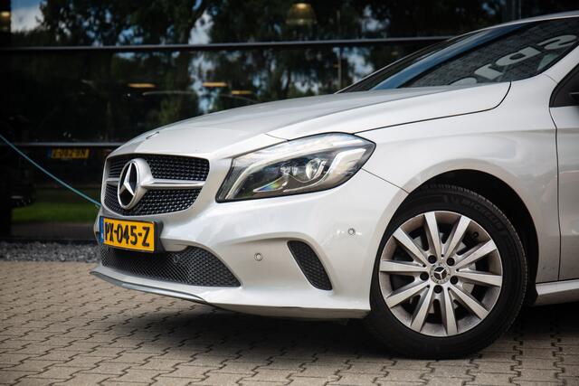 Mercedes-Benz A-KLASSE 160 Ambition , Cruise control, Navigatie,