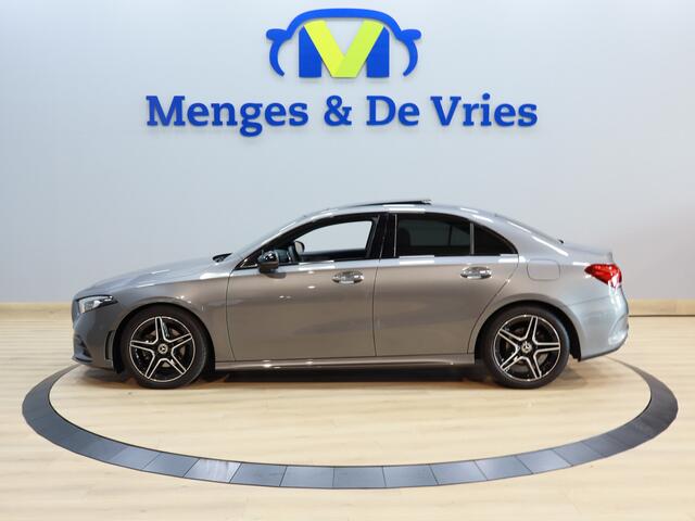 Mercedes-Benz A-KLASSE 180 Business Solution AMG Line | Airco ECC | LED | Camera | Sfeer | Navigatie | Cruise Control | Memory | Isofix | NAP |