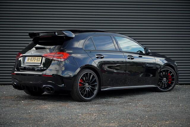 Mercedes-Benz A-KLASSE AMG 35 4MATIC Edition 1 / Pano / Adaptive Cruise / Burmester