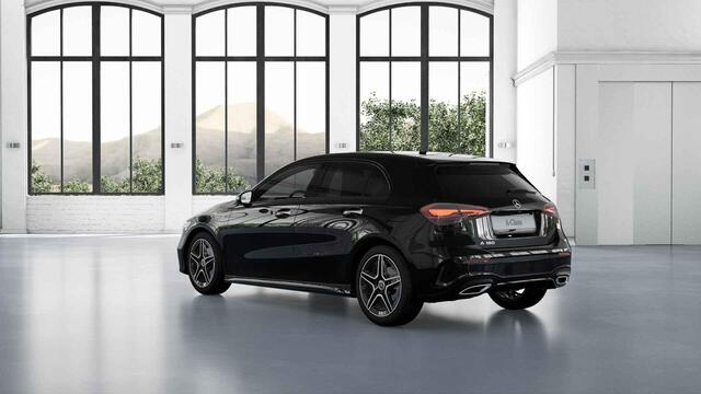 Mercedes-Benz A-KLASSE 180 Star Edition AMG Line | Panoramaschuifdak | Night | Multibeam LED | DISTRONIC | Dodehoekassistent