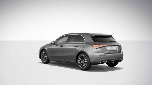 Mercedes-Benz A-KLASSE 180 Star Edition Luxury Line | Achteruitrijcamera | LED-koplampen | Dodehoekassistent