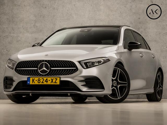 Mercedes-Benz A-KLASSE 180 AMG Sport Automaat (SCHUIFDAK, APPLE CARPLAY, SFEERVERLICHTING, BURMESTER, KEYLESS, LEDER/ALCANTARA, CAMERA, SPORTSTOELEN, STOELVERWARMING, WIDESCREEN, GETINT GLAS, NIEUWSTAAT)