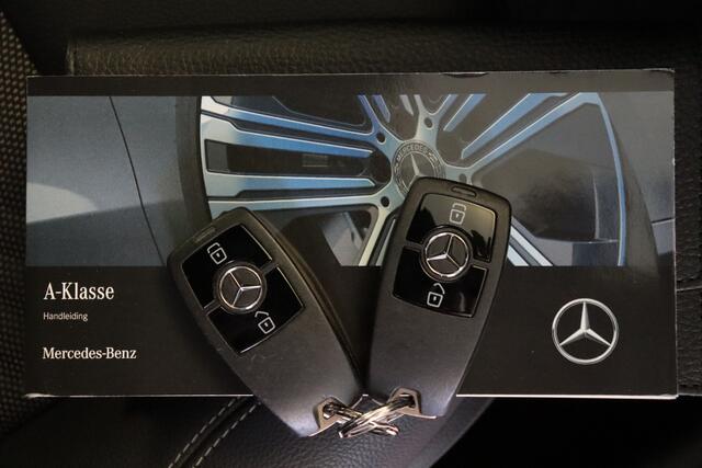 Mercedes-Benz A-KLASSE 180 Business Line Automaat | NAVI | CLIMA | CAMERA + PDC | STOELVERW | WIDE-SCREEN | Ja