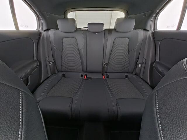 Mercedes-Benz A-KLASSE 250 e Plug-In Hybride Progressive Line Advanced | Night Pakket | Ledkoplampen.