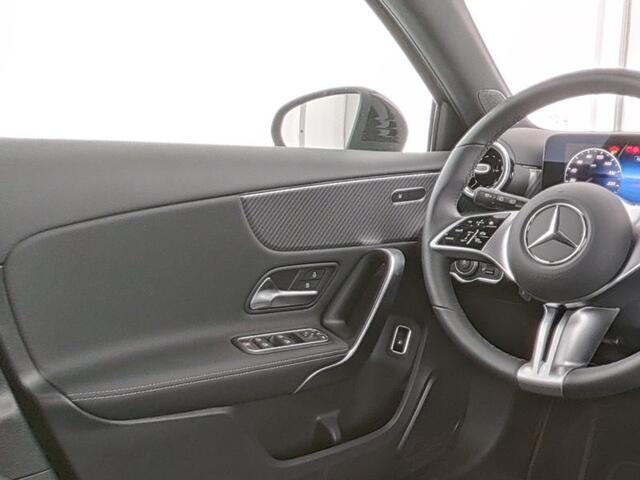 Mercedes-Benz A-KLASSE 250 e Plug-In Hybride Progressive Line Advanced | Night Pakket | Ledkoplampen.