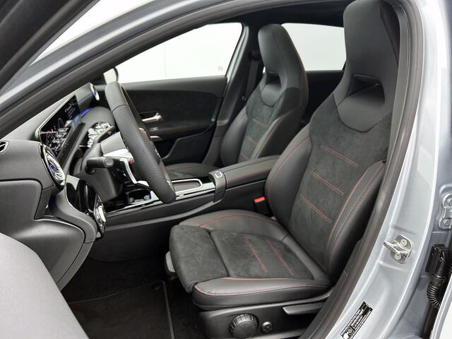 Mercedes-Benz A-KLASSE 250 e Business Solution AMG | Nightpakket | Parkeerpakket met achteruitrijcamera | KEYLESS GO | Spiegelpakket | EASY PACK achterklep | Extra USB-poorten | Sfeerverlichting | MULTIBEAM LED |