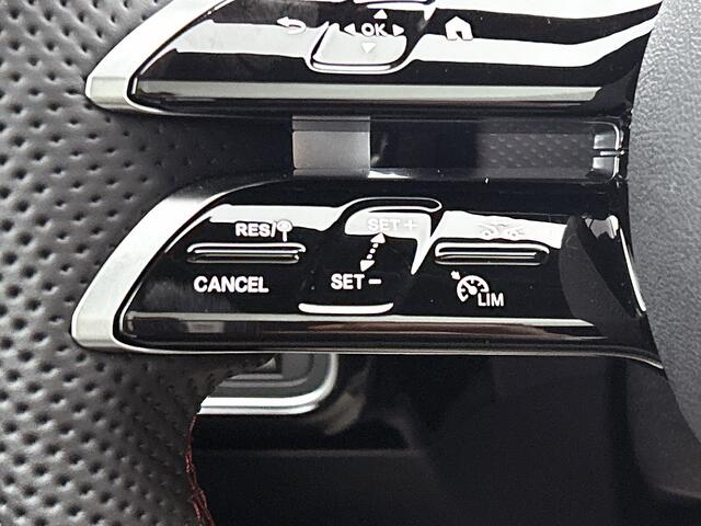 Mercedes-Benz A-KLASSE 250 e Business Solution AMG | Nightpakket | Parkeerpakket met achteruitrijcamera | KEYLESS GO | Spiegelpakket | EASY PACK achterklep | Extra USB-poorten | Sfeerverlichting | MULTIBEAM LED |