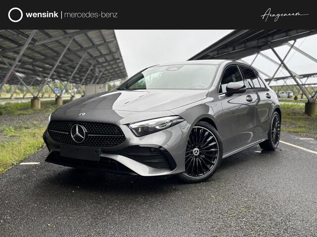 Mercedes-Benz A-KLASSE 180 Business Solution AMG | Night | Panoramaschuifdak | Achteruitrijcamera | Sfeerverlichting| MULTIBEAM LED | 19 inch AMG-velgen |