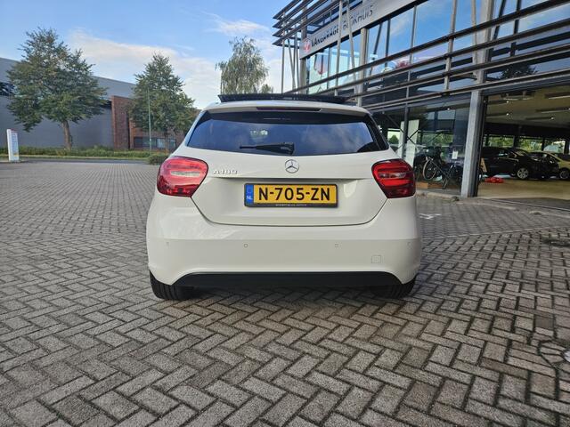 Mercedes-Benz A-KLASSE 180 Ambition | Navi | Panodak