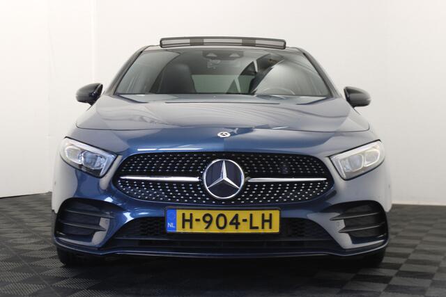 Mercedes-Benz A-KLASSE 220 Launch Edition Premium AMG Pano