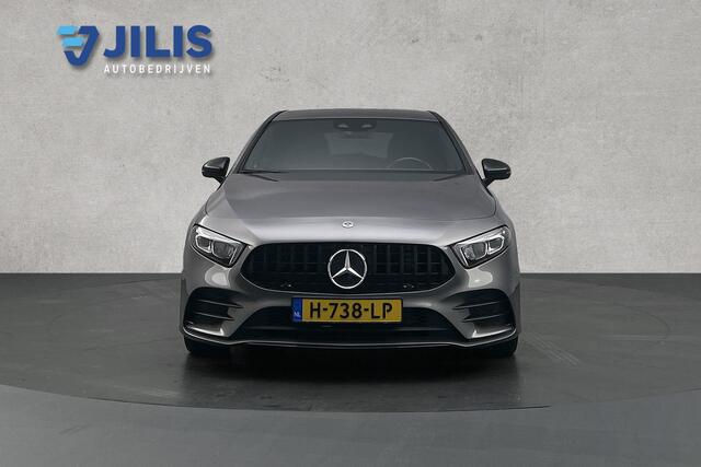 Mercedes-Benz A-KLASSE 180 Business Solution AMG | Camera | Cruise control | Stoelverwarming | Digitaal display