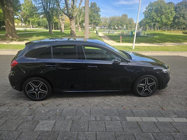 Mercedes-Benz A-KLASSE 250 e Bns Sol. AMG