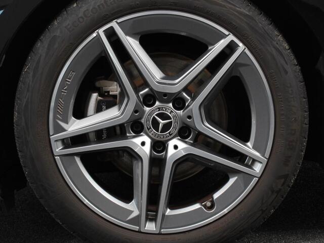 Mercedes-Benz A-KLASSE 200 Automaat AMG Line | Navigatie | Climate control | Camera | Parkeer sensoren | Half Lederen Bekleding | Led | Cruise Control adaptive | LM Velgen | Dab | Led